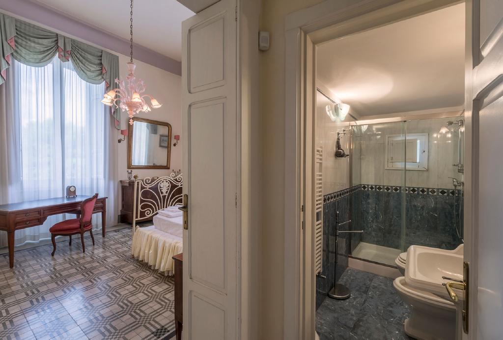 Antica Dimora Villa Della Lupa เลชเช ภายนอก รูปภาพ